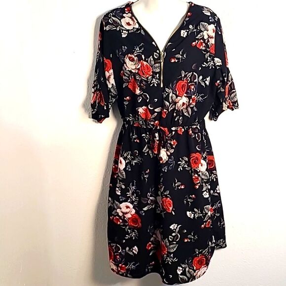 Stella Tweed Short Sleeve Black Dress Red/White Flowers Zipper Neckline,Size 1X - Picture 1 of 12